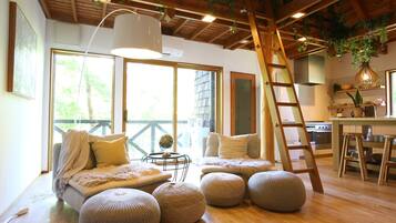 60 吋智能電視連數碼電視頻道