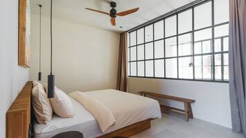Deluxe Villa, 1 Bedroom, Non Smoking | 1 bedroom, premium bedding, in-room safe, desk
