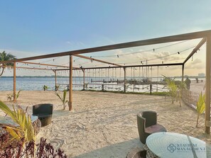 Beach - Country Garden Danga Bay Sea View Homestay by Stayrene (Johor Bahru)