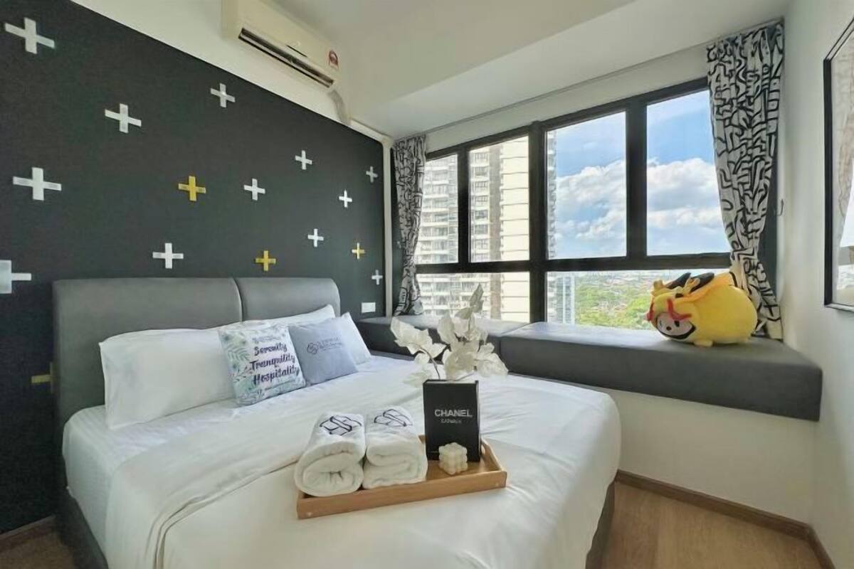 Fer et planche à repasser, Wi-Fi gratuit, draps fournis