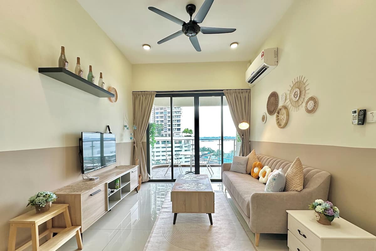 Comfort Apartment, 2 Bedrooms, Non Smoking, 2 Bathrooms | Living area