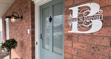 Luxury home in Hunter Valley winery country famous for its wine/food culture