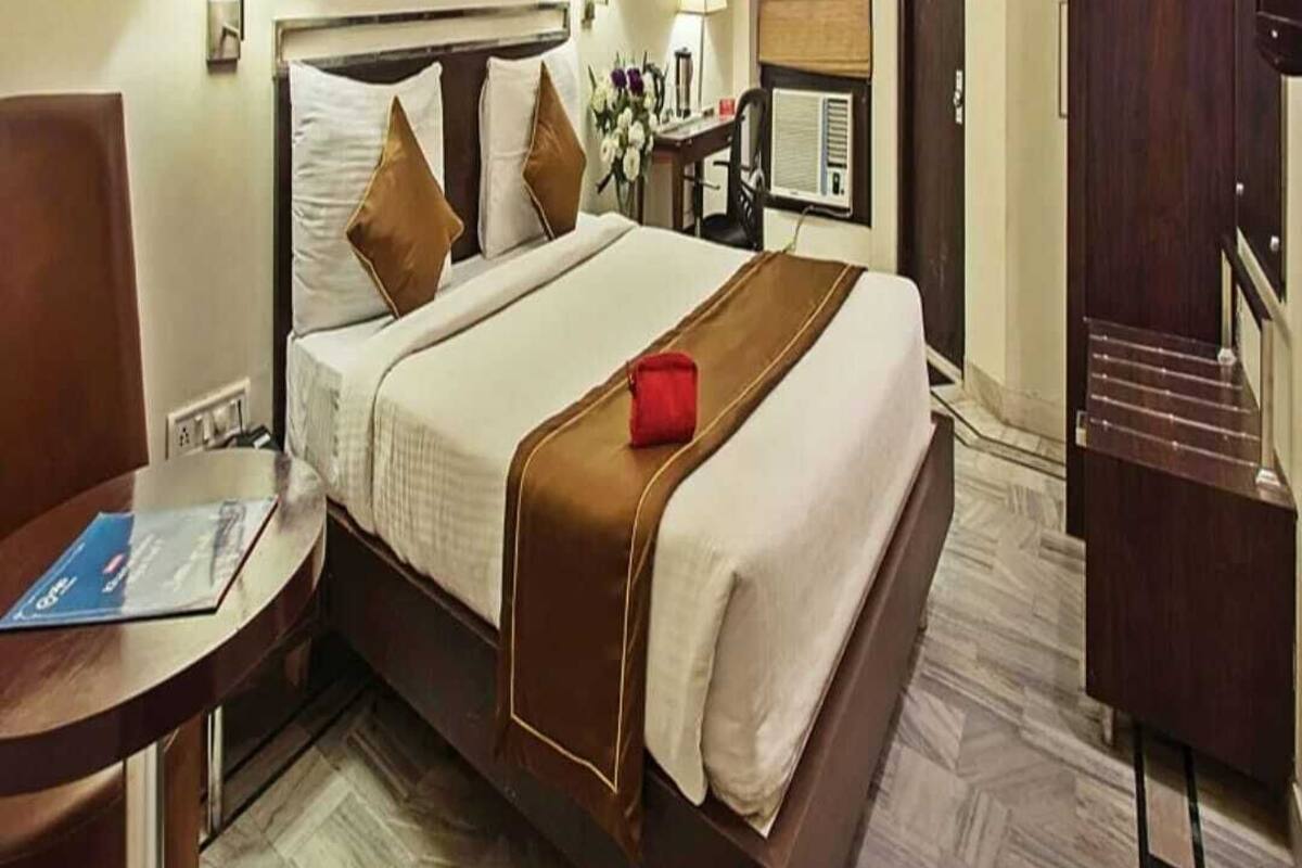 Deluxe Double Room, City View