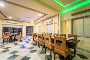 Restaurant - Hotel Royal Primes (Jaipur)