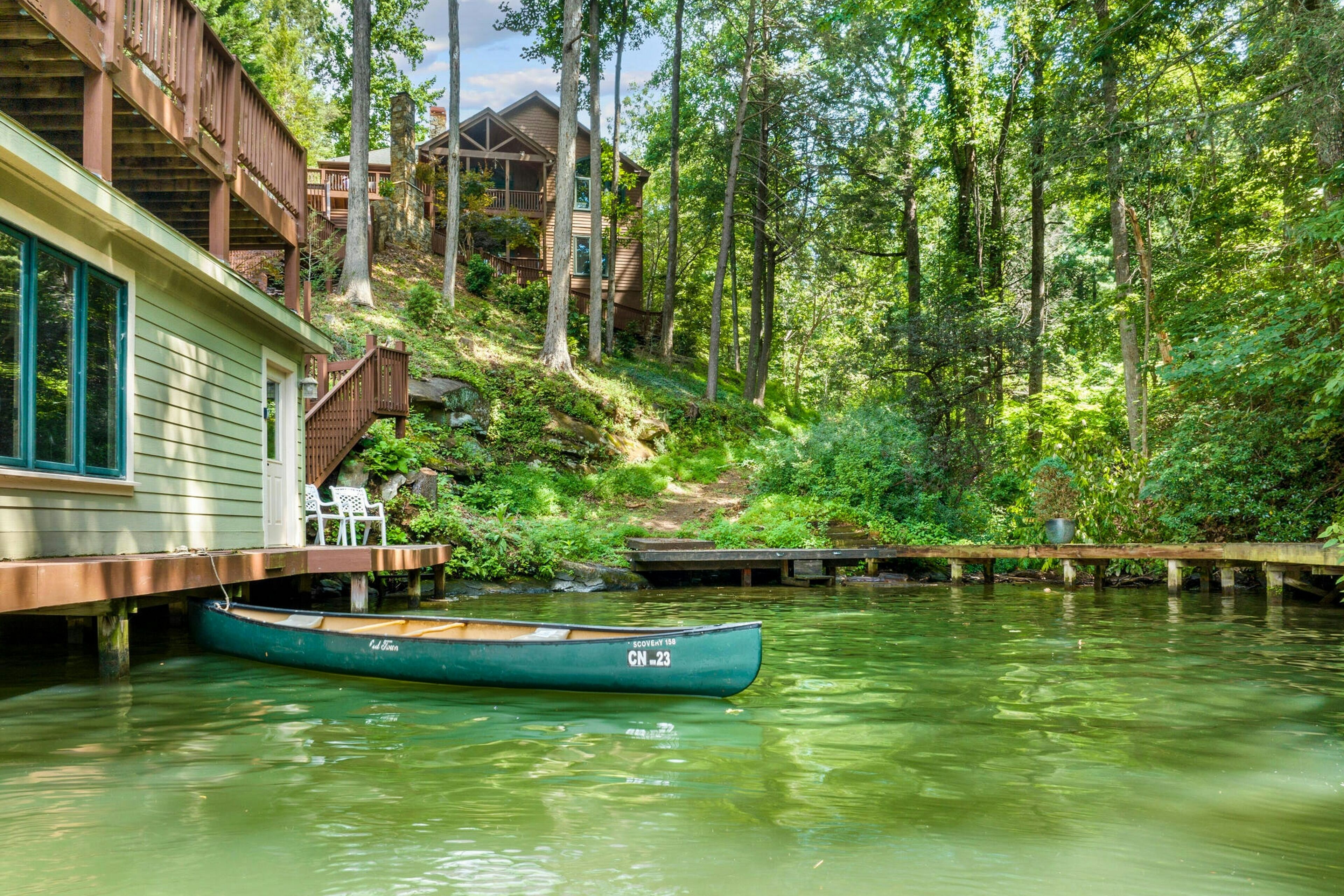 Waterfront home with deck, central AC & direct lake access