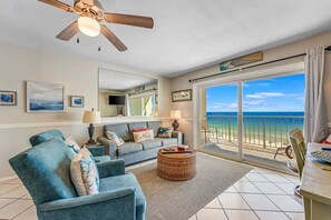 TV - The Summit 828 - Charming Condo w/ Beach Access (Panama City)