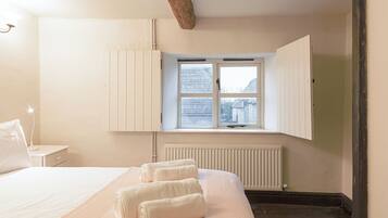 Rumah, pemandangan kebun | 2 kamar tidur, setrika/meja setrika, dan Wi-Fi gratis