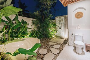 Toilet paper - Suga Estate (Ubud)