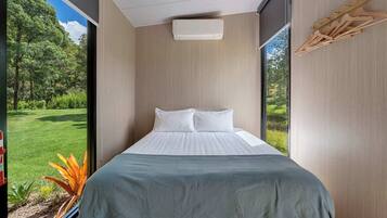 1 dormitorio y ropa de cama