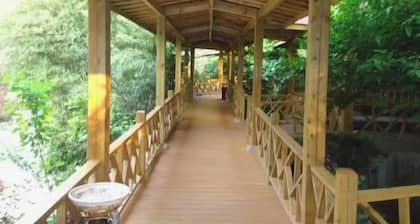 Ziwu Hot Spring Hotel Shizong