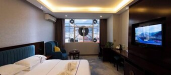 Jubao Hotel