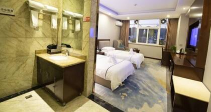 Jubao Hotel