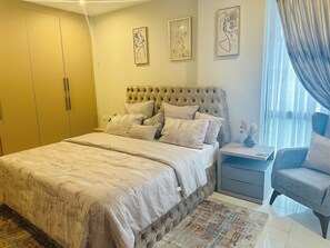 1 habitación, tabla de planchar con plancha, wifi y ropa de cama 