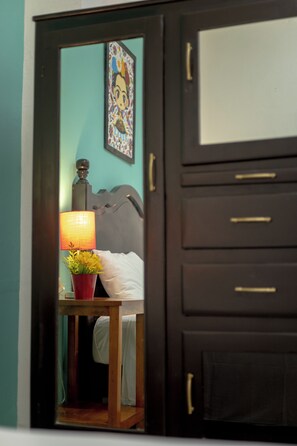 2 bedrooms, iron/ironing board, free WiFi, bed sheets - Casa Makech 2: The Perfect house to Explore Valladolid (Valladolid)