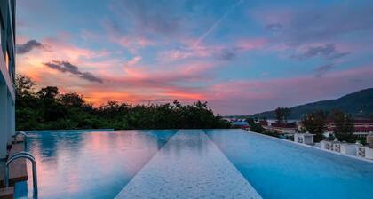 Sea View Suite C64 in Oceana near Beach