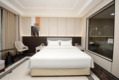 Yunding Hotel