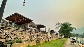 Quang cảnh nhìn từ nơi lưu trú