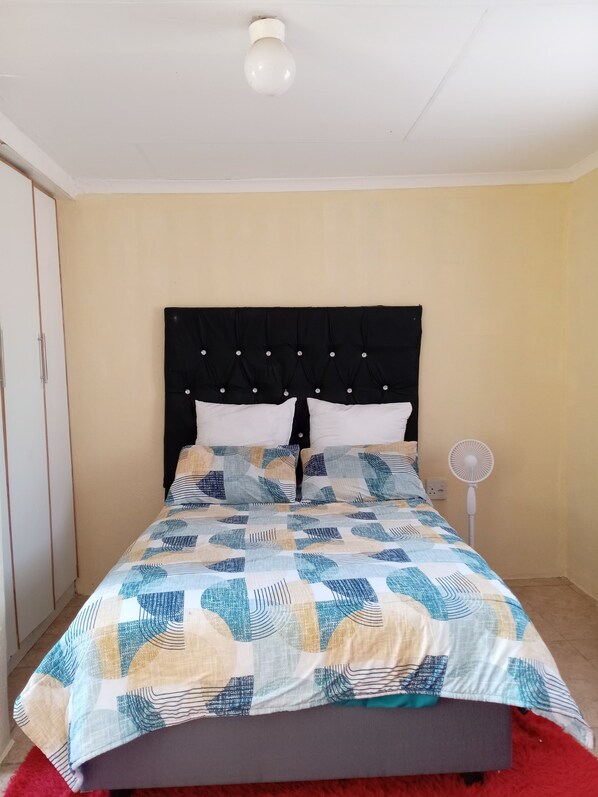 1 bedroom, Internet, bed sheets