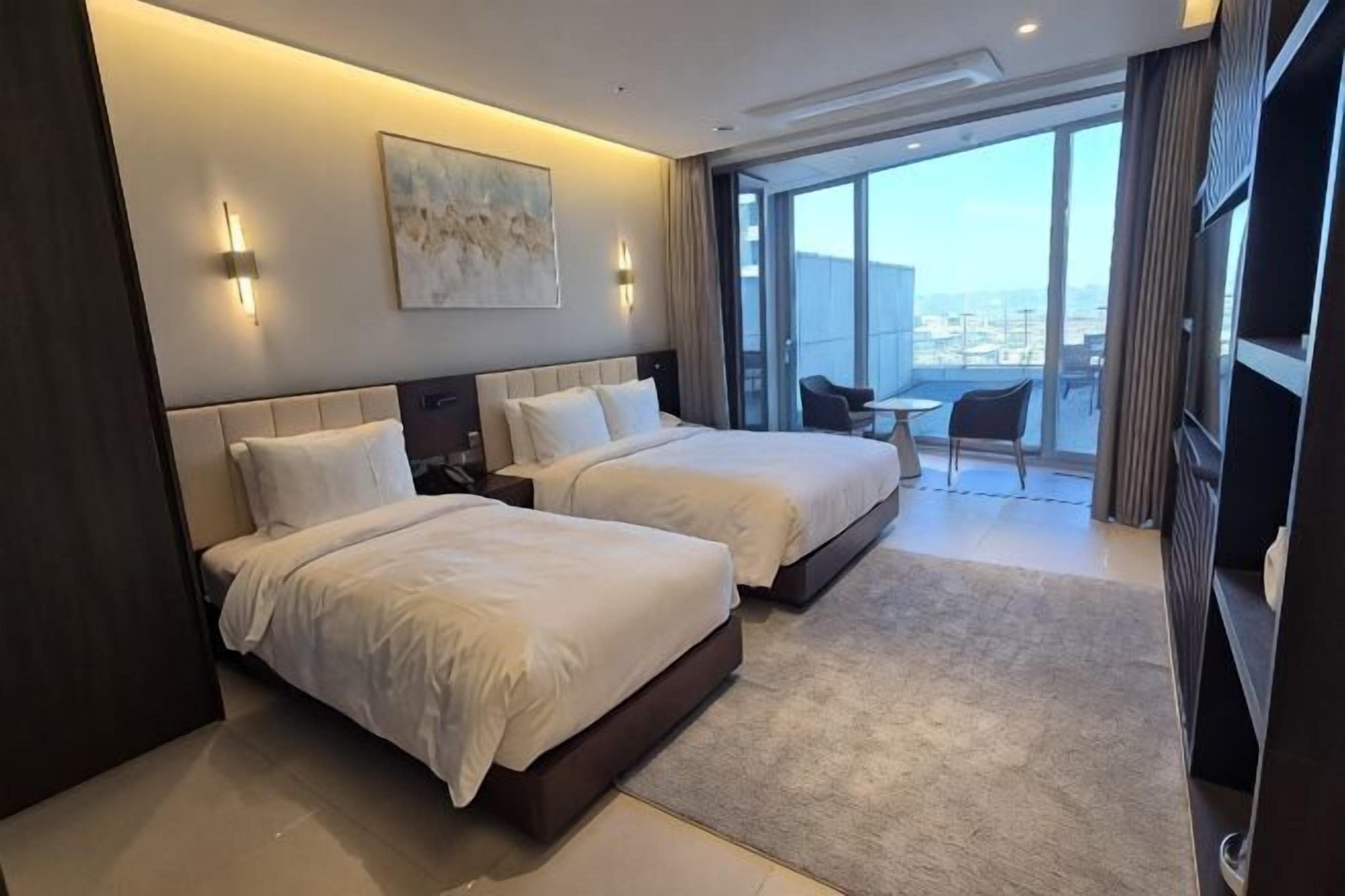 Premium bedding, free WiFi, bed sheets