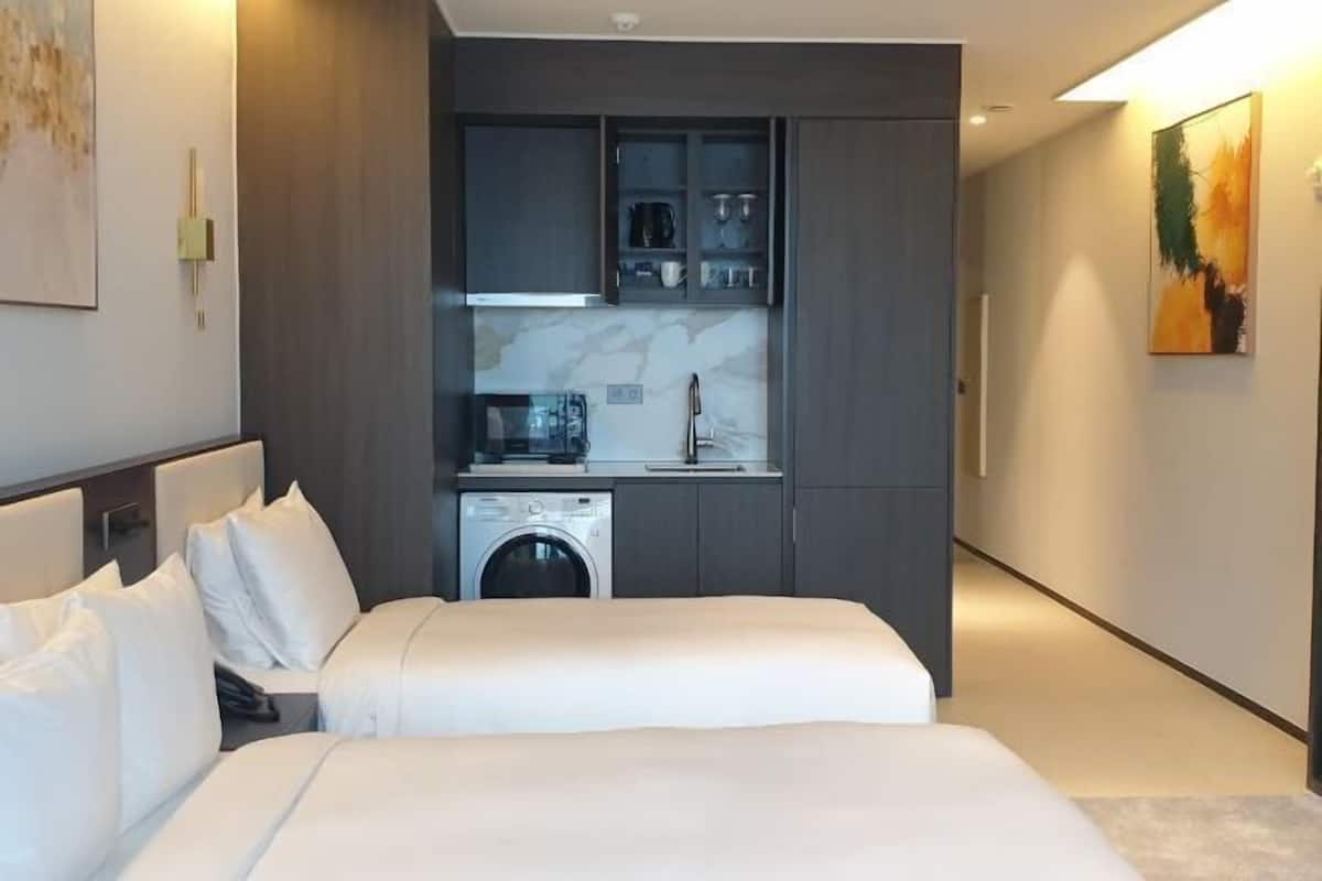 Ropa de cama de alta calidad, wifi gratis y ropa de cama