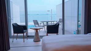 Premium Ocean Twin | 1 bedroom, premium bedding, free WiFi, bed sheets