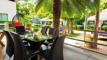 Room, 1 Bedroom, Balcony, Ground Floor | Garden view