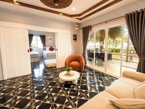 Room, 1 Bedroom, Balcony, Ground Floor | Living area | 30-inch flat-screen TV with satellite channels - The Light House Resort - Kohlarn (Koh Lan)