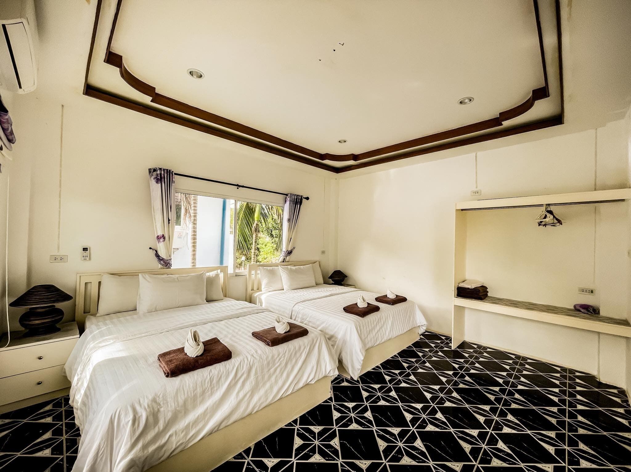 Room, Multiple Beds, Non Smoking, Tower