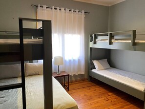 3 Schlafzimmer, kostenloses WLAN, Bettwäsche