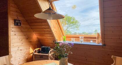 Apartment 'Relas Ferienwohnungen - Spatzennest' with Shared Garden, Balcony and Wi-Fi