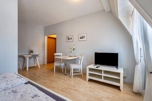 1 dormitori, wifi gratuïta i roba de llit