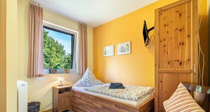 Chambre 'Einzelzimmer A' avec terrasse partagée et Wi-Fi