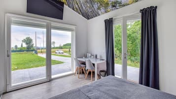 5 habitaciones, wifi gratis y ropa de cama