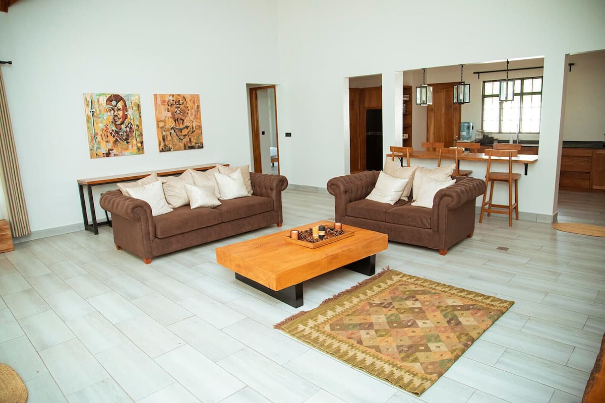 Deluxe Villa, Golf View | Living area