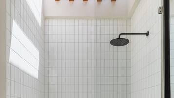 Deluxe Villa, 1 Bedroom, Non Smoking, Air conditioning | Bathroom | Shower, rainfall showerhead, hair dryer, towels