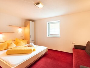 3 bedrooms, WiFi