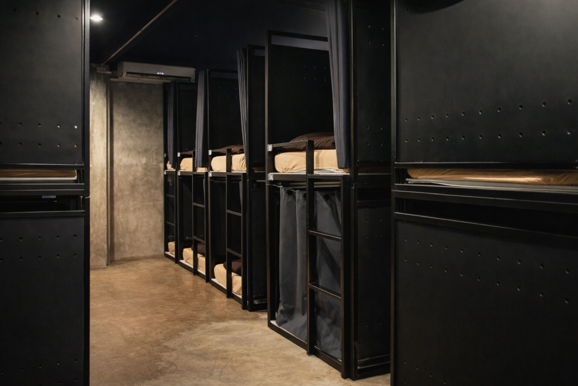 ห้องพักรวม, หอพักรวม, ห้องน้ำรวม (Second floor, Bed in 20-bed) | ห้องเก็บเสียง, Wi-Fi ฟรี