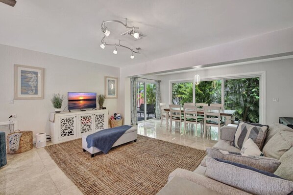 スマートテレビ