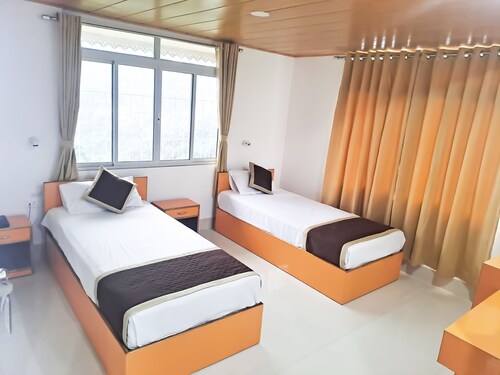 Hotel East Inn