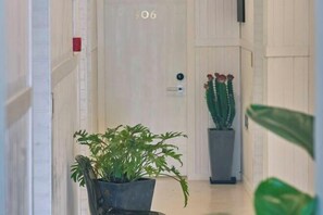 Interior - Rest Valley (Deqing)