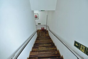 Unclassified image, 4 of 17, button - Jinyuan Express Hotel (Beijing)