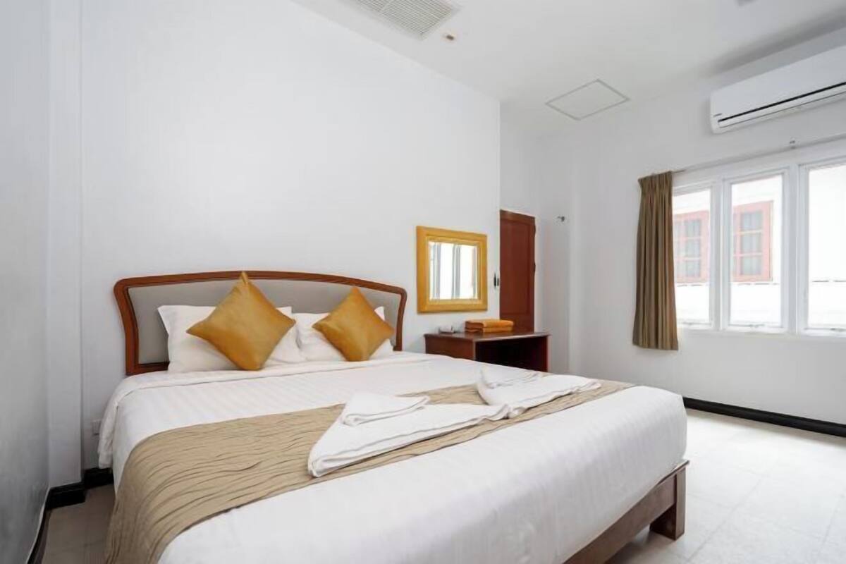 Sistema de insonorización, wifi gratis y ropa de cama 