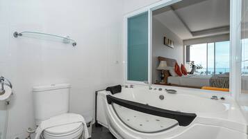 Two Bedroom Suite Seaview with pool access | Bathroom | Hair dryer, towels, soap, toilet paper