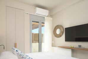 4 Schlafzimmer, Zimmersafe, Bügeleisen/Bügelbrett, Reisekinderbett