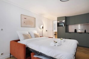 1 bedroom, iron/ironing board, WiFi, bed sheets