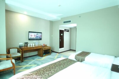 Suifenhe Jixing Hotel