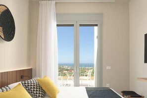 4 slaapkamers, een kluis op de kamer, een strijkplank/strijkijzer