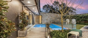 HUNTER VILLA - THE VINTAGE