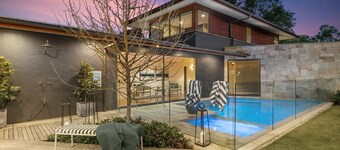 HUNTER VILLA - THE VINTAGE