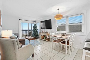 TV, offices - Palmwood Villas - New "Our Place, By the Sea" (North Myrtle Beach)